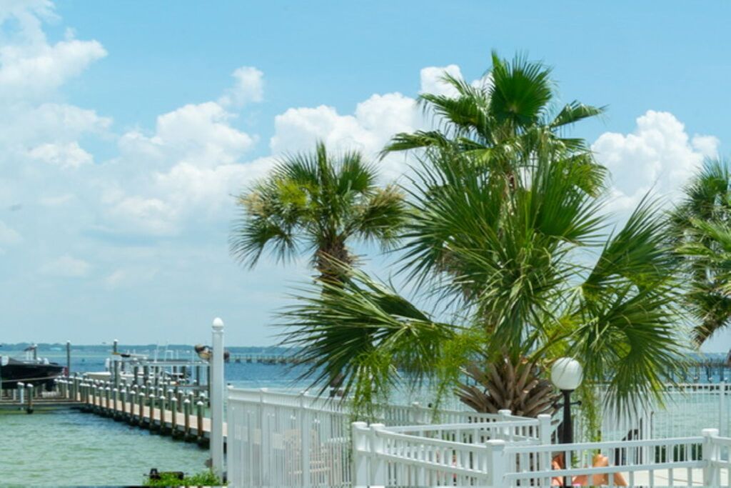 2 Condominium vacation rental located in Okaloosa Island 1