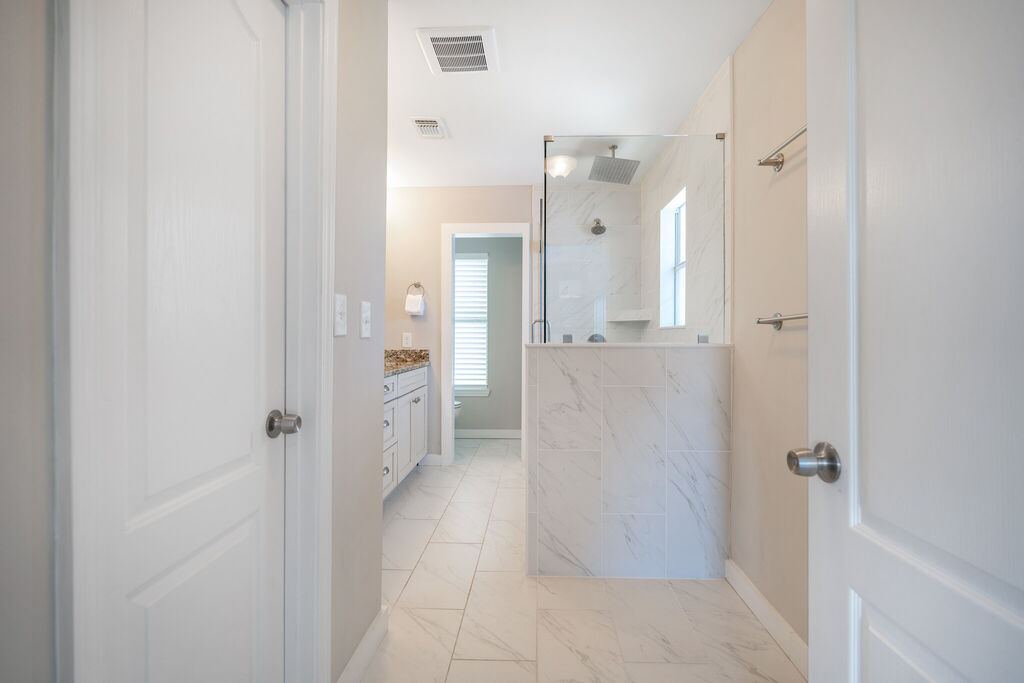 4 House vacation rental located in Destin 1