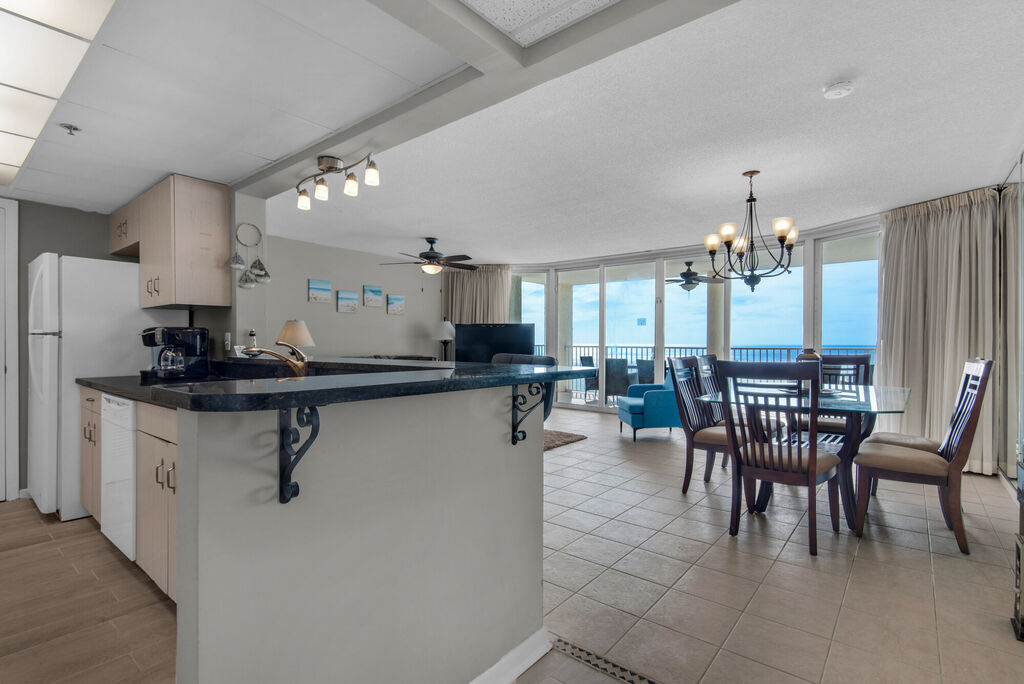 2 Condominium vacation rental located in Panama City Beach 1