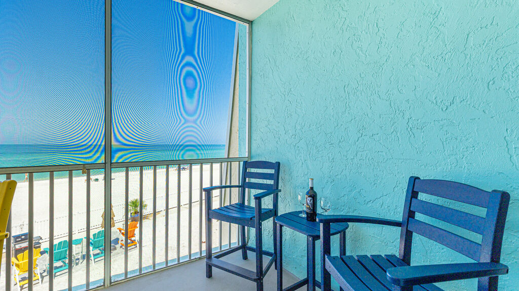 2 Condominium vacation rental located in Anna Maria Island 1
