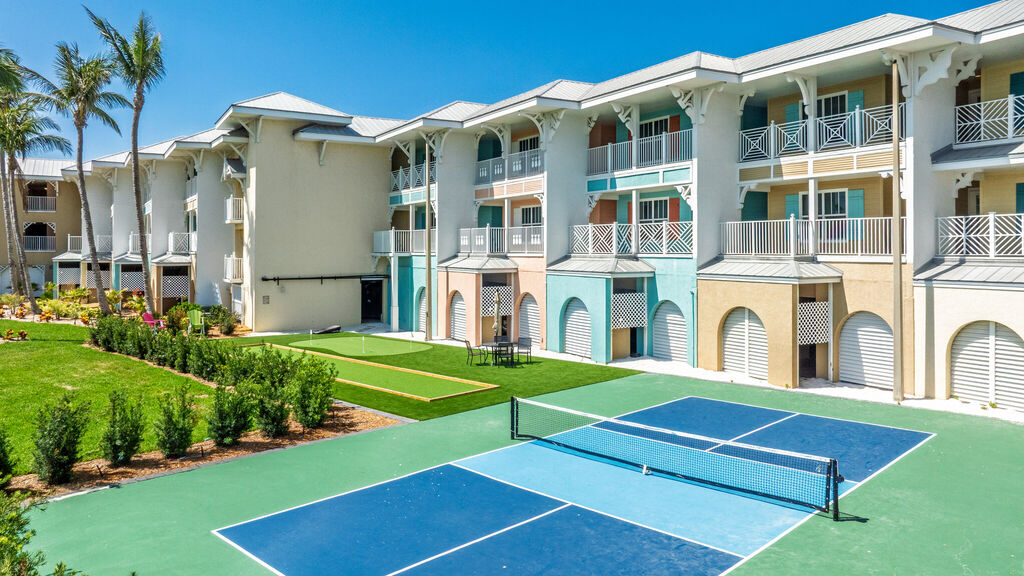 2 Condominium vacation rental located in Anna Maria Island 1