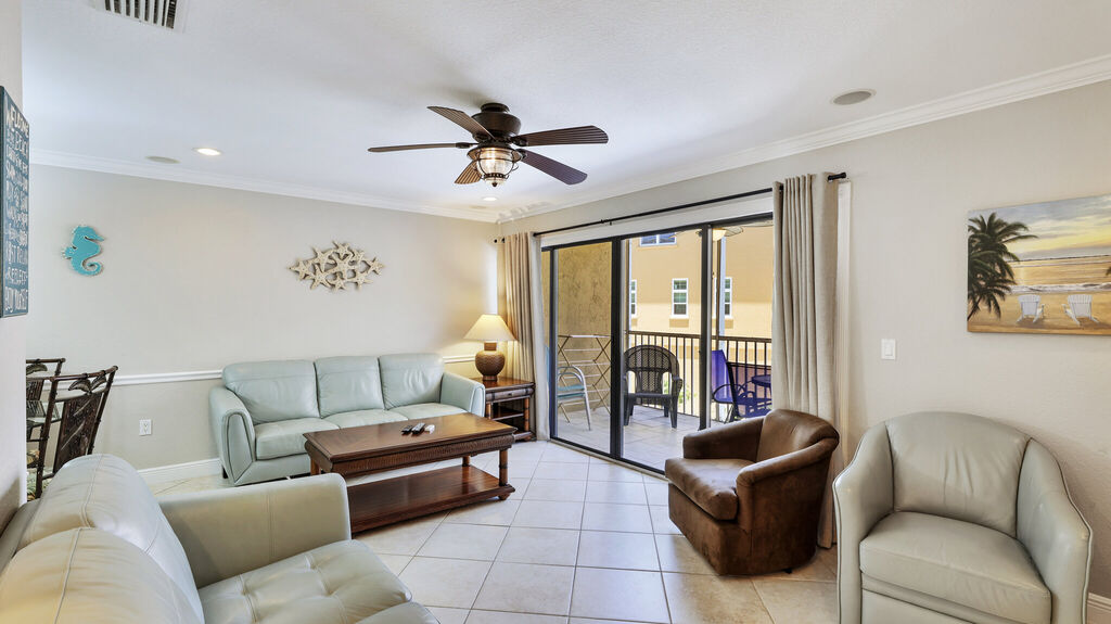 2 Condominium vacation rental located in Anna Maria Island 1