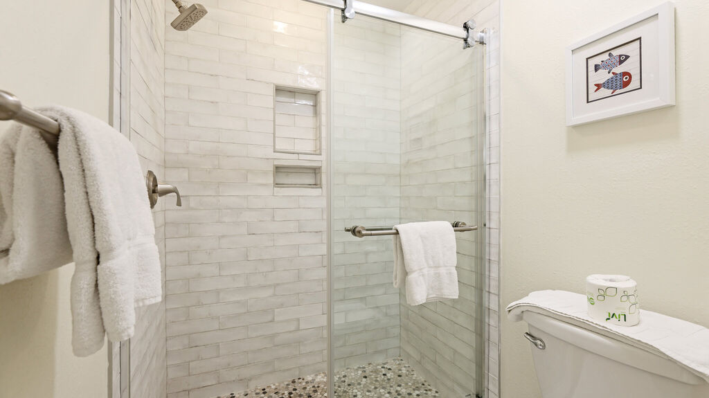 2 Condominium vacation rental located in Anna Maria Island 1