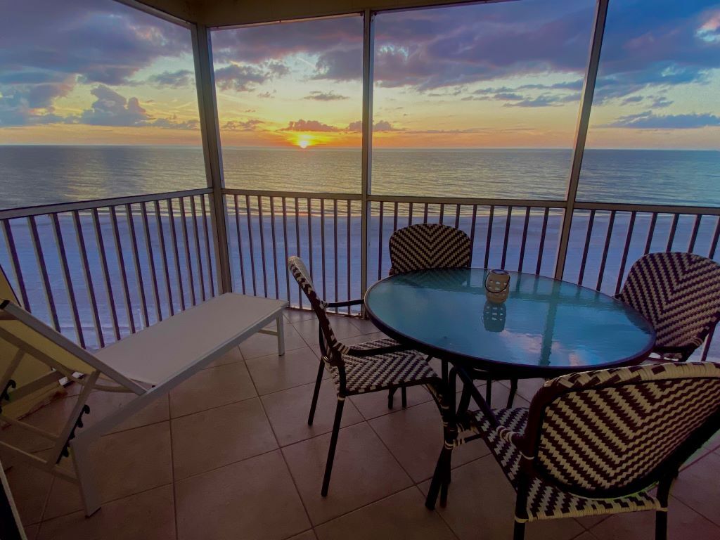 2 Condominium vacation rental located in Anna Maria Island 1