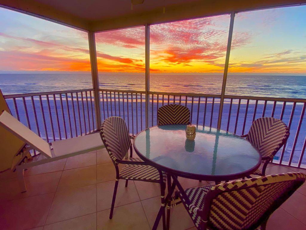 2 Condominium vacation rental located in Anna Maria Island 1
