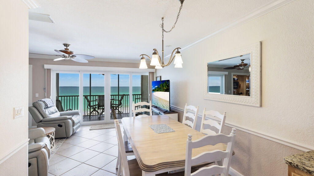 2 Condominium vacation rental located in Anna Maria Island 1