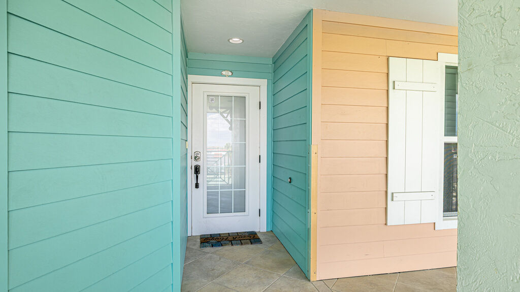 2 Condominium vacation rental located in Anna Maria Island 1