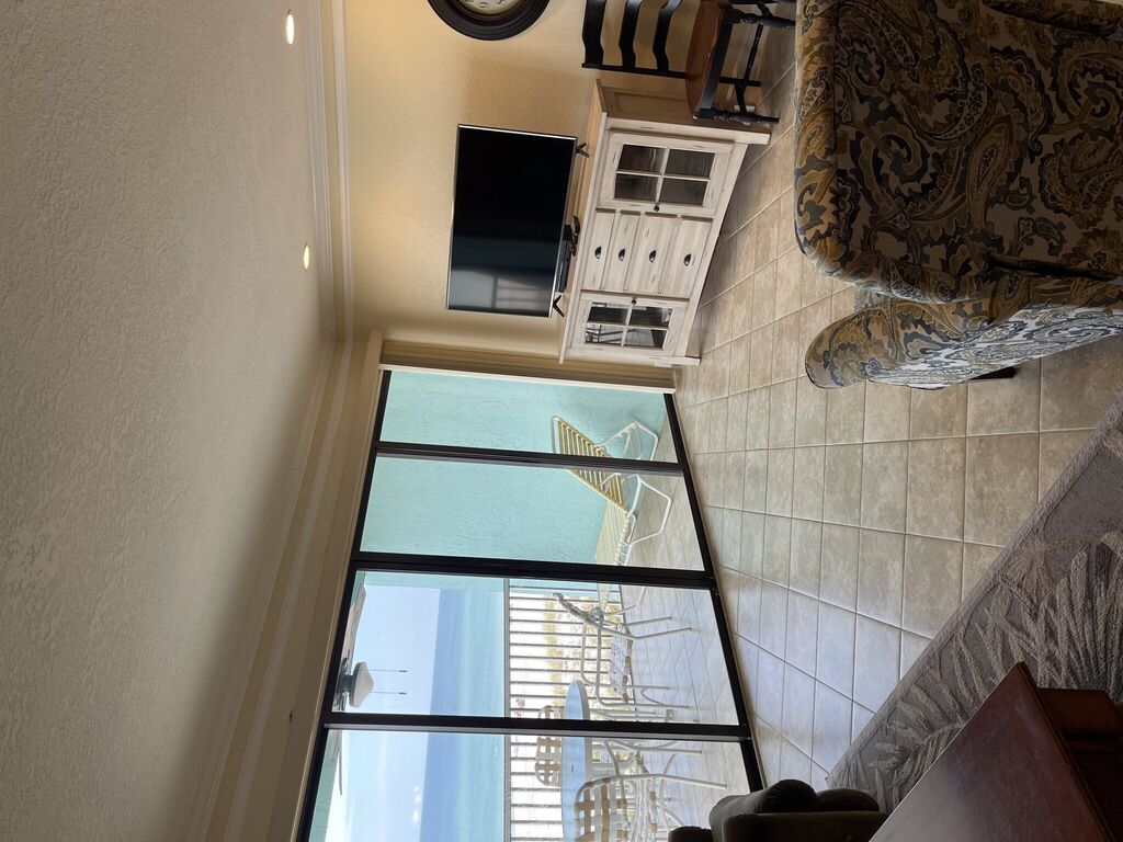 2 Condominium vacation rental located in Anna Maria Island 1