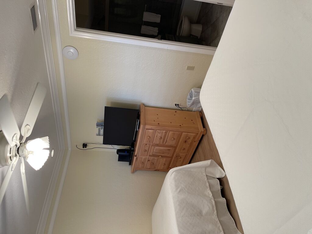 2 Condominium vacation rental located in Anna Maria Island 1