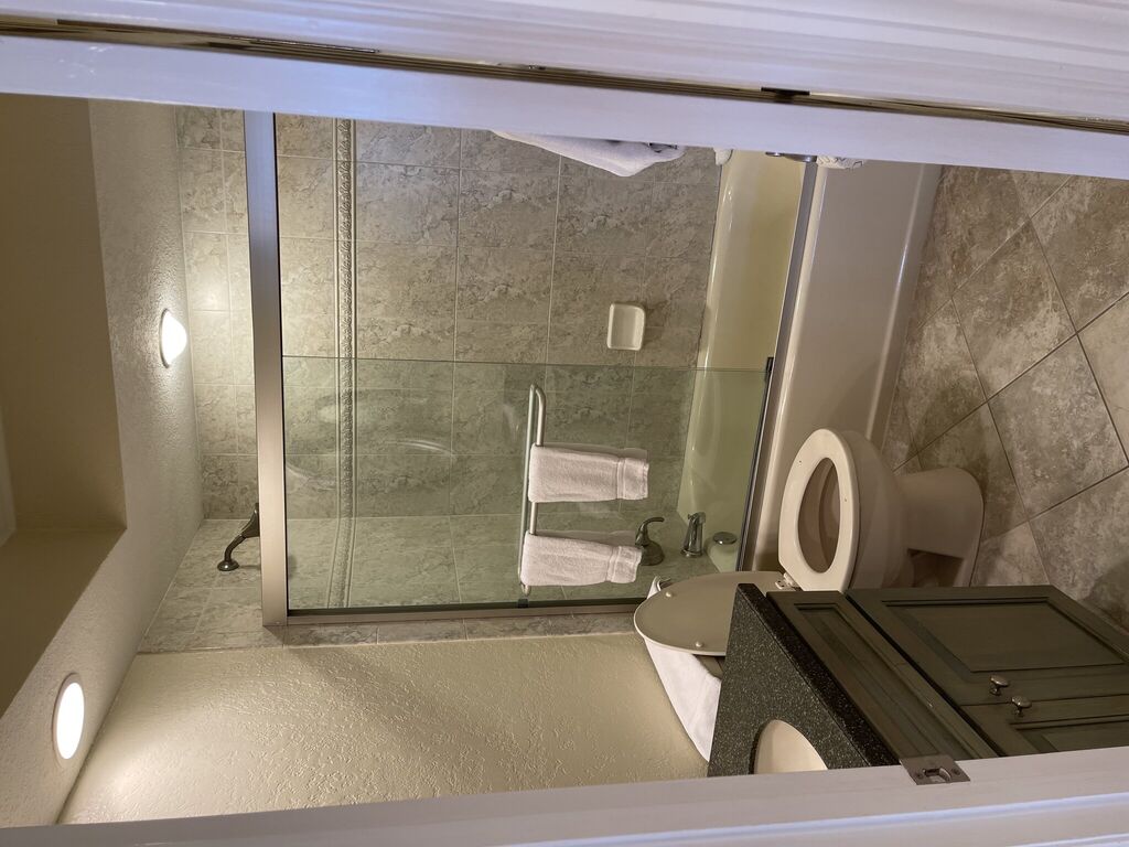 2 Condominium vacation rental located in Anna Maria Island 1
