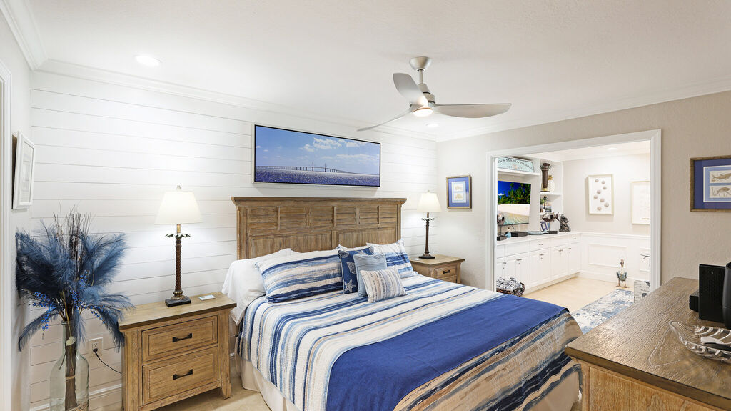 2 Condominium vacation rental located in Anna Maria Island 1