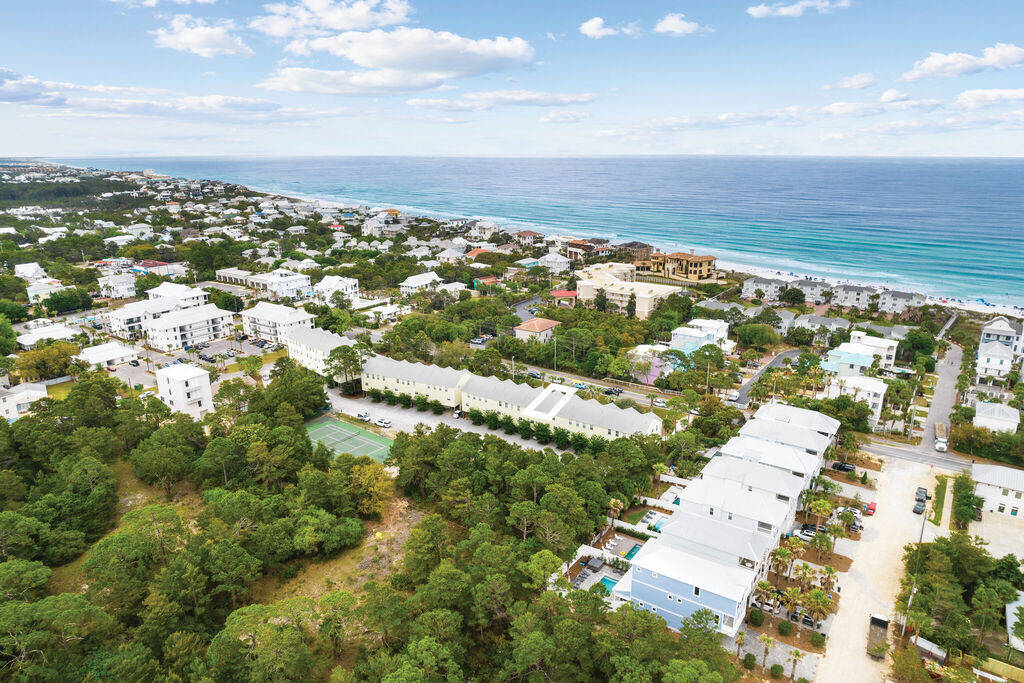 2 Condominium vacation rental located in 30A 1