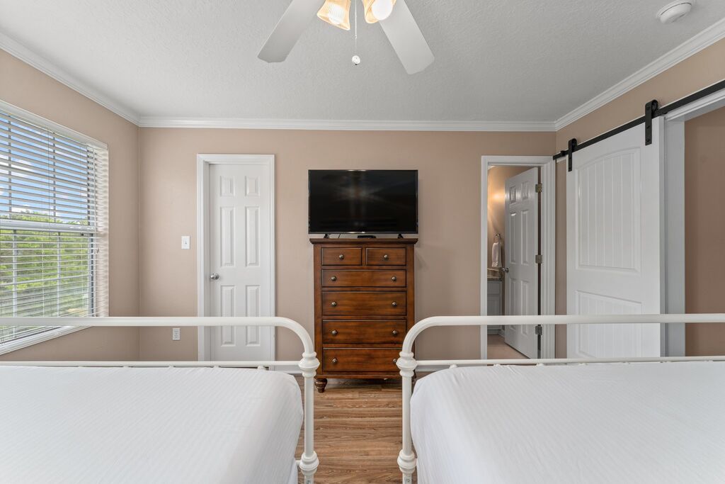 2 Condominium vacation rental located in 30A 1