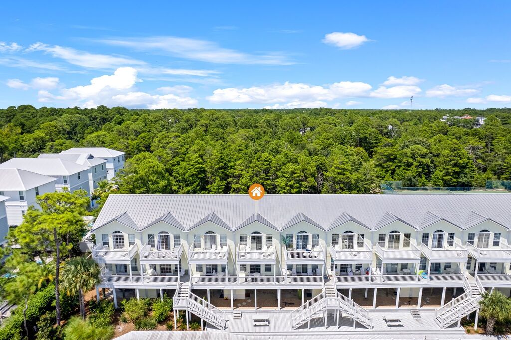 2 Condominium vacation rental located in 30A 1