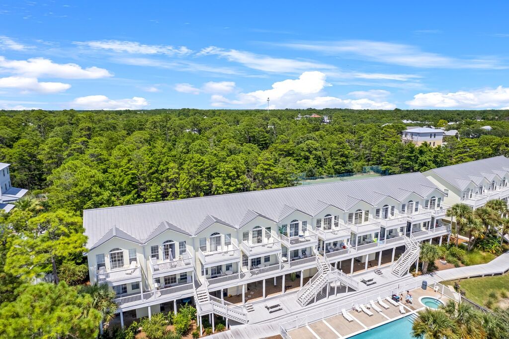 2 Condominium vacation rental located in 30A 1