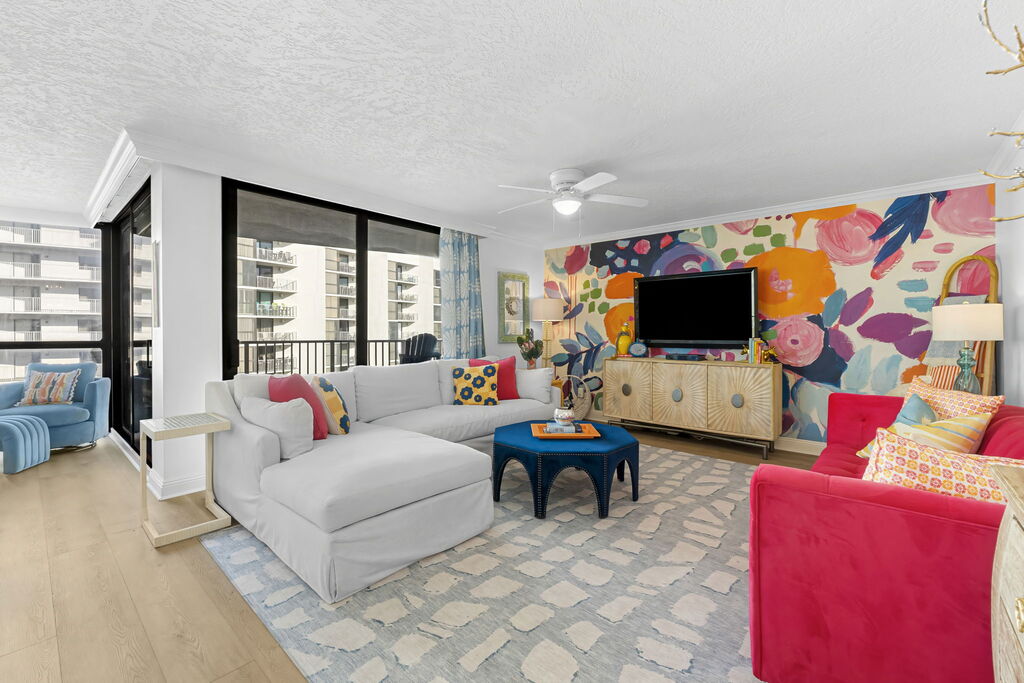 4 Condominium vacation rental located in Destin 1