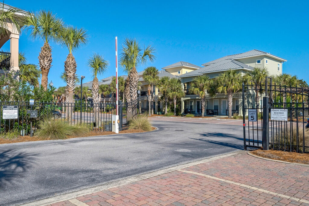 3 Townhouse vacation rental located in Destin 1