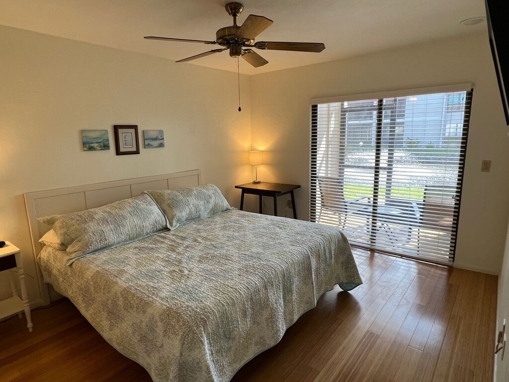 1 Condominium vacation rental located in Anna Maria Island 1