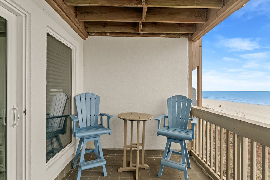 2 Condominium vacation rental located in Panama City Beach 1