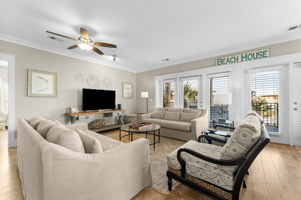 4 Condominium vacation rental located in 30A 1