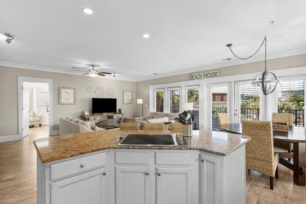 4 Condominium vacation rental located in 30A 1