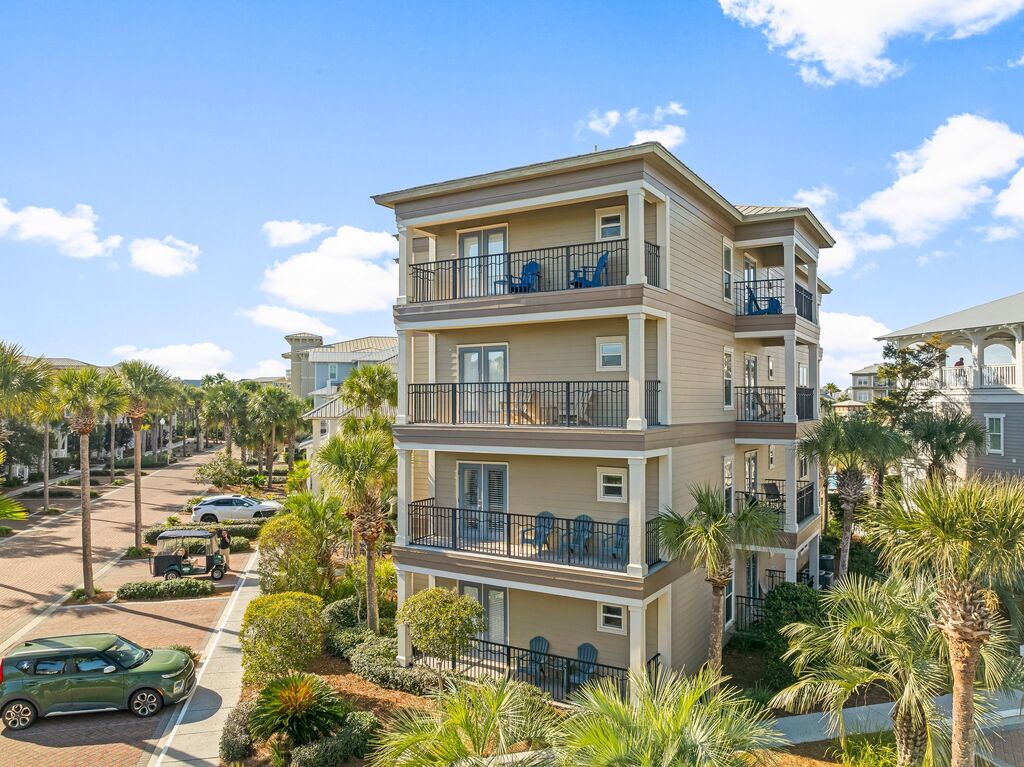 4 Condominium vacation rental located in 30A 1