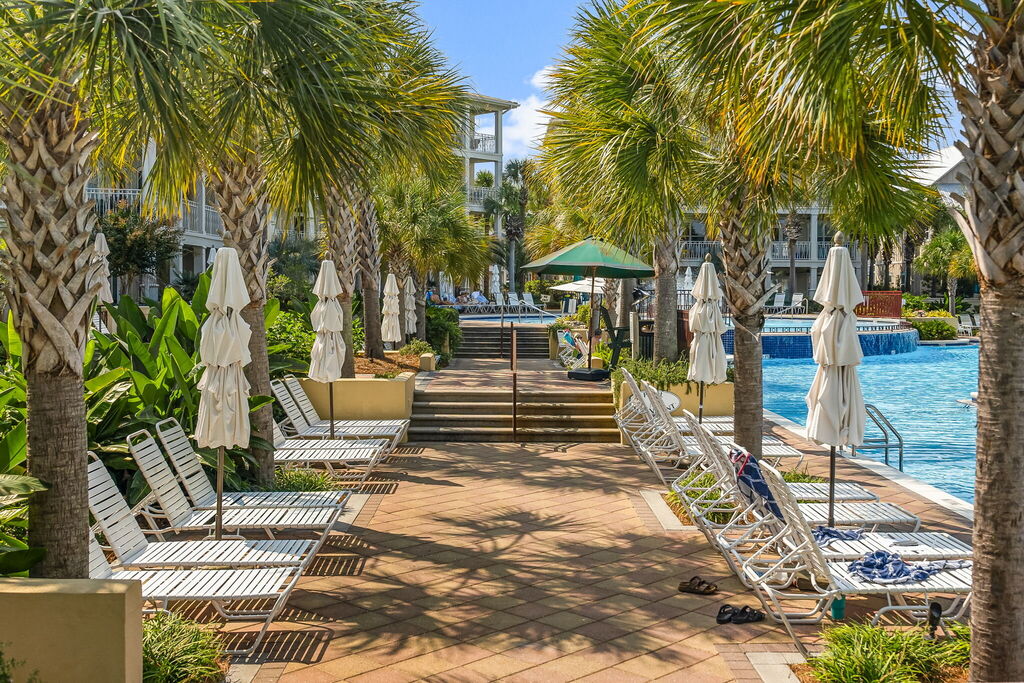 4 Condominium vacation rental located in 30A 1