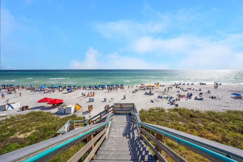 4 Condominium vacation rental located in 30A 1