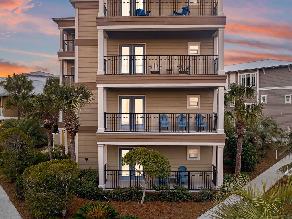 4 Condominium vacation rental located in 30A 1