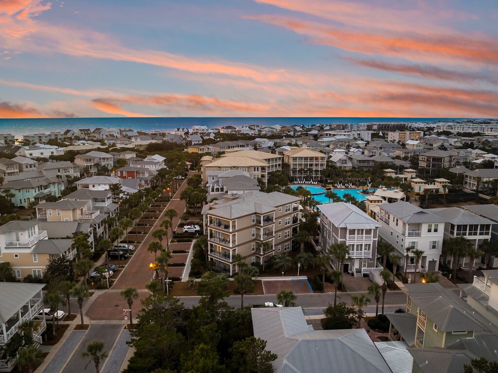 4 Condominium vacation rental located in 30A 1