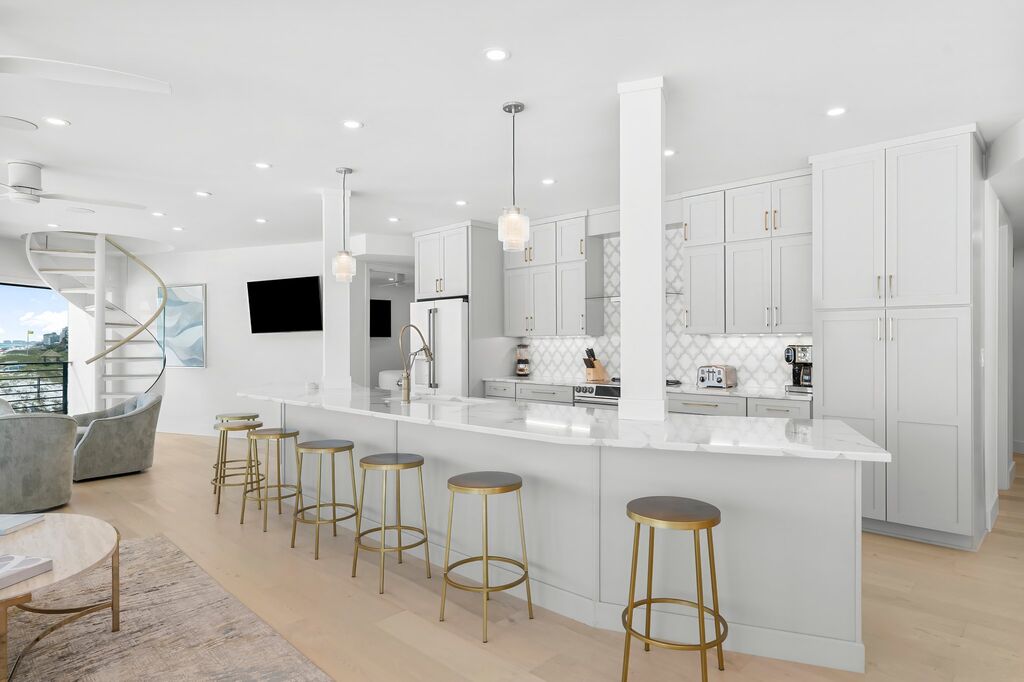 8 House vacation rental located in Destin 1