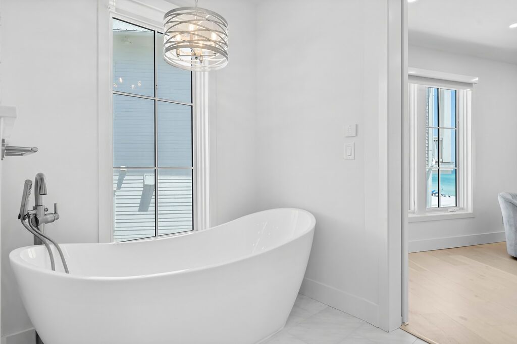 8 House vacation rental located in Destin 1