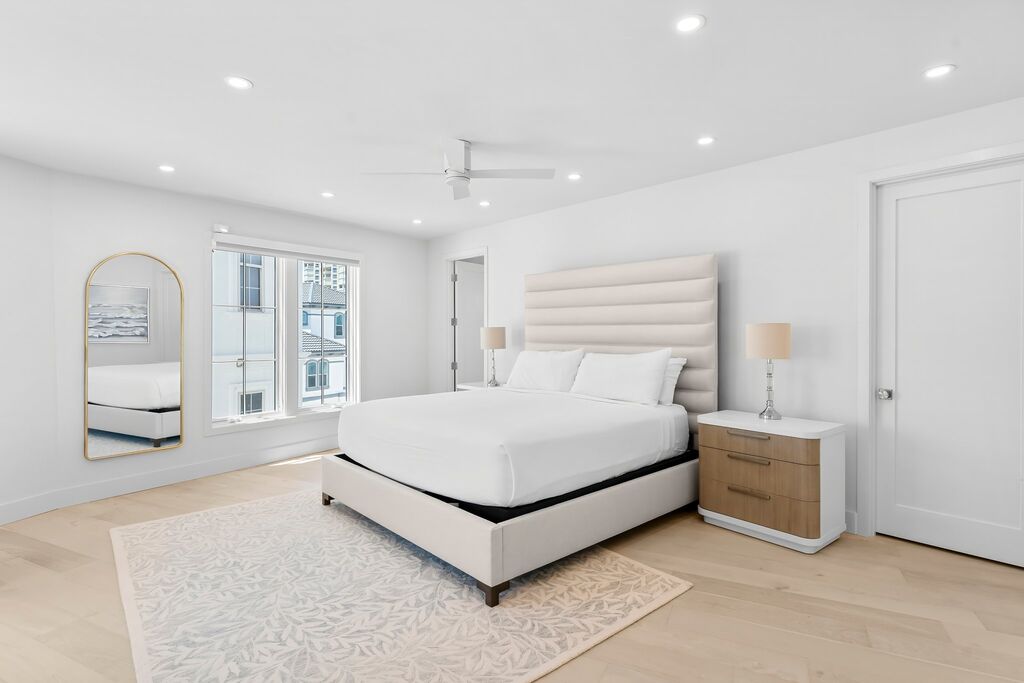 8 House vacation rental located in Destin 1