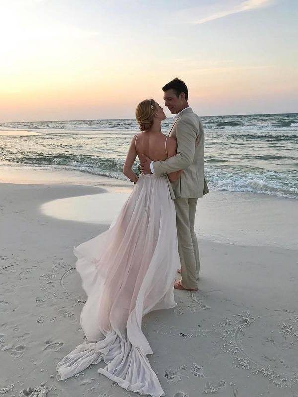 8 House vacation rental located in Destin 1