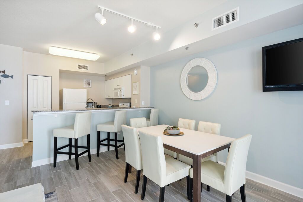 1 Condominium vacation rental located in Panama City Beach 1