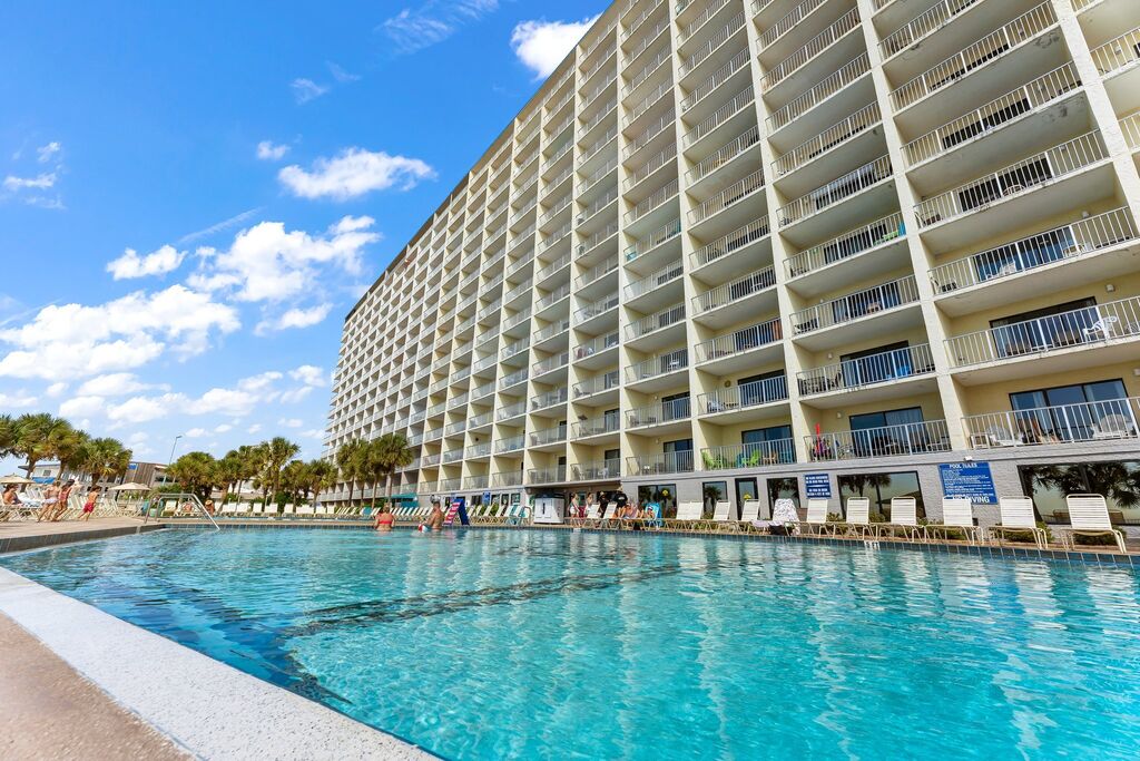 1 Condominium vacation rental located in Panama City Beach 1