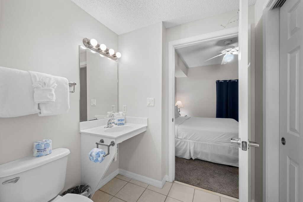 1 Condominium vacation rental located in Navarre 1