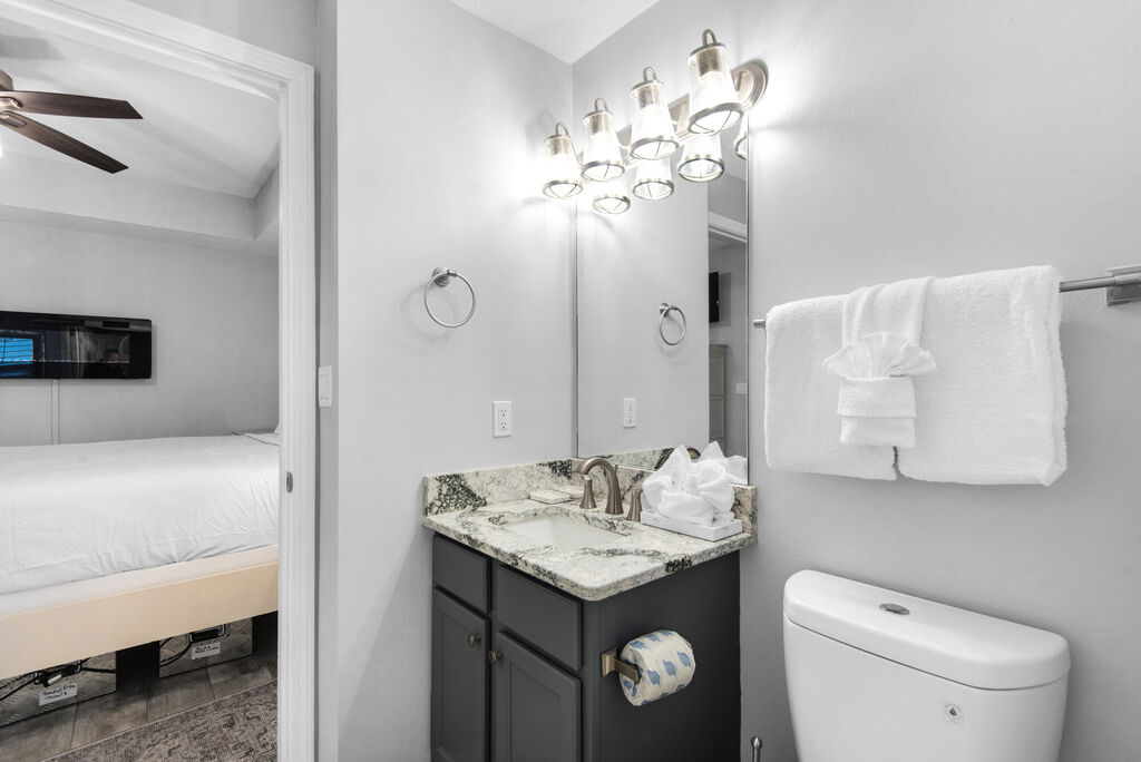 2 Condominium vacation rental located in Navarre 1
