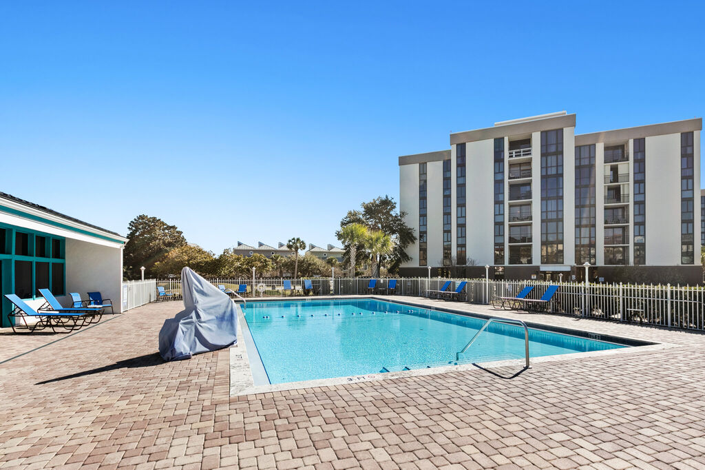 3 House vacation rental located in Destin 1