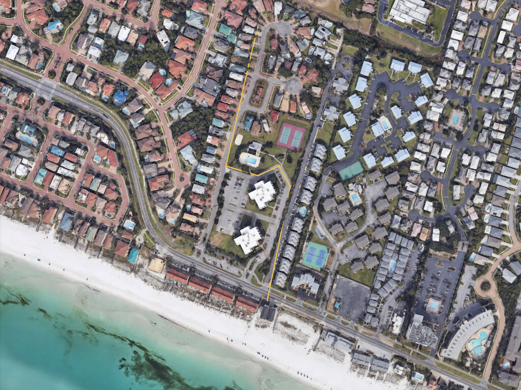 3 House vacation rental located in Destin 1