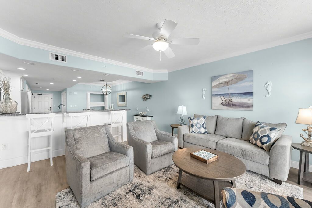 2 Condominium vacation rental located in Panama City Beach 1