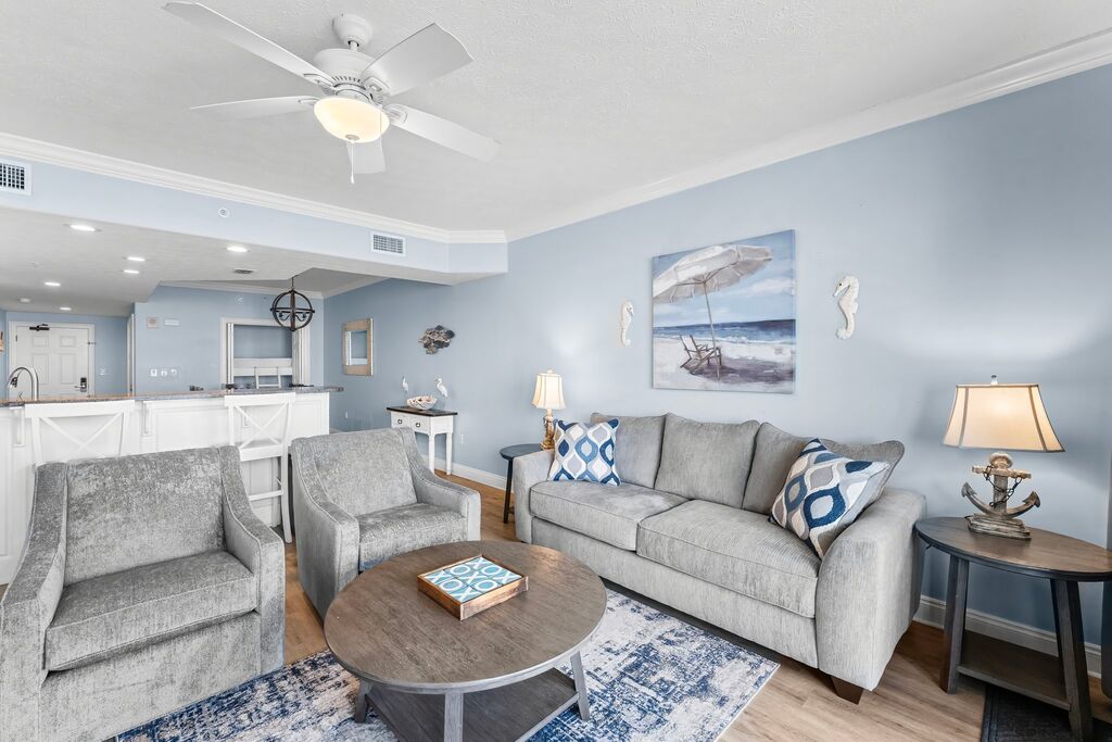 2 Condominium vacation rental located in Panama City Beach 1