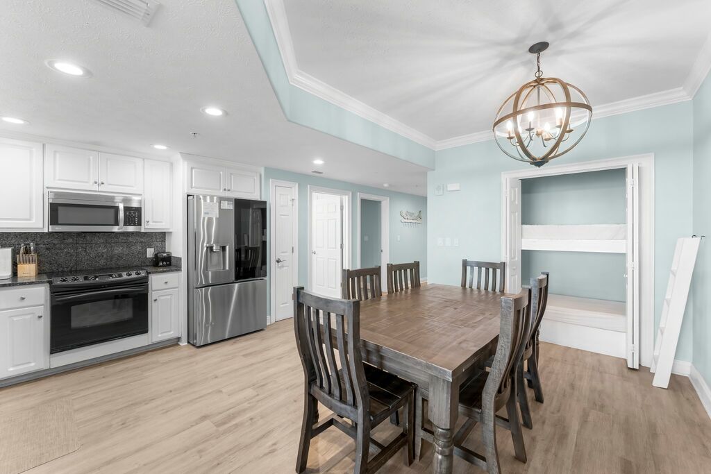 2 Condominium vacation rental located in Panama City Beach 1