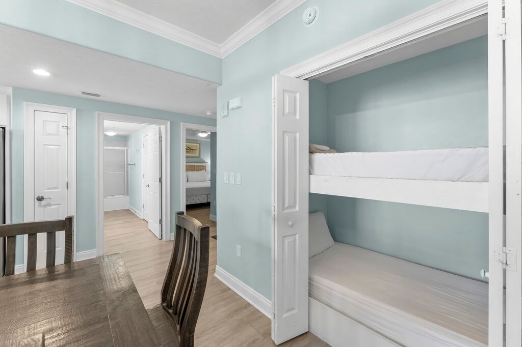 2 Condominium vacation rental located in Panama City Beach 1