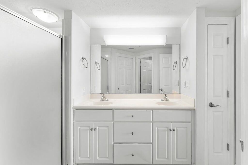2 Condominium vacation rental located in Panama City Beach 1