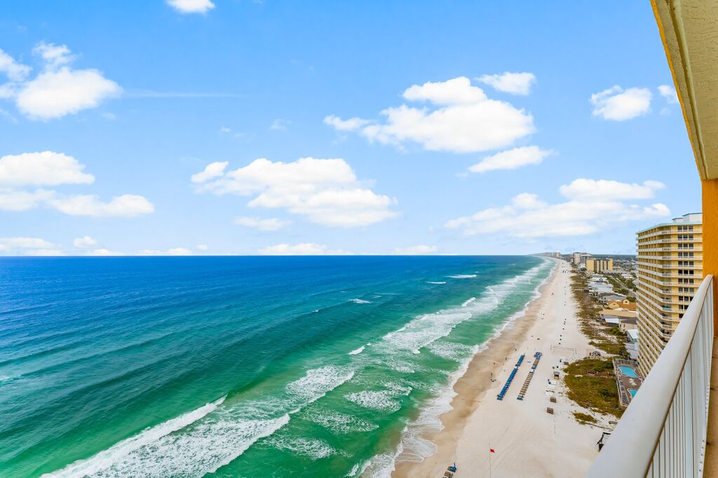 2 Condominium vacation rental located in Panama City Beach 1