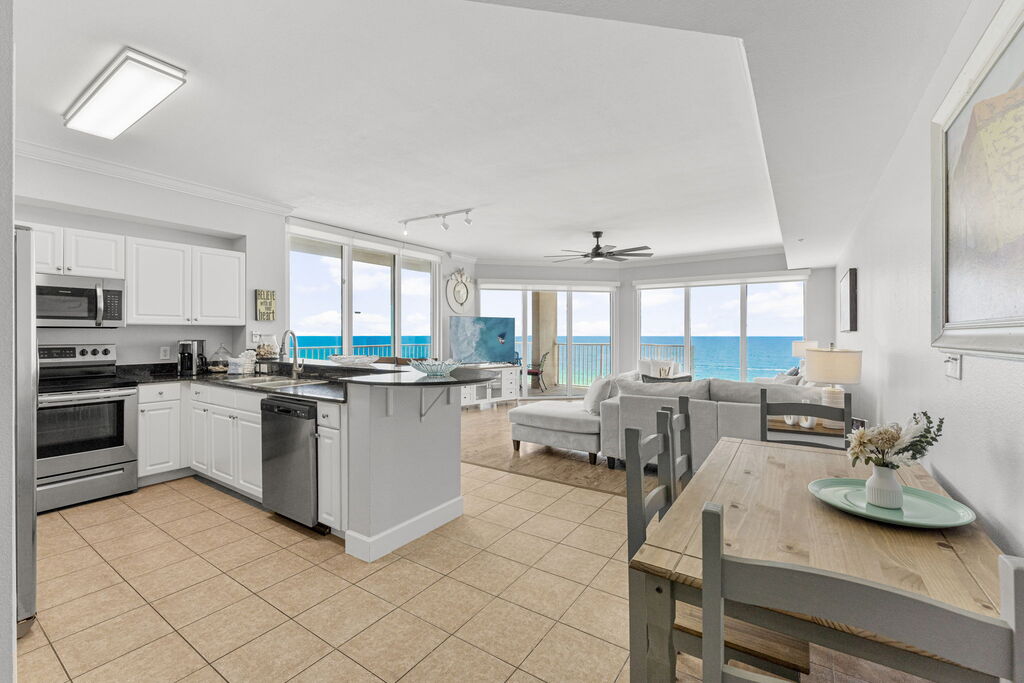 3 Condominium vacation rental located in Panama City Beach 1