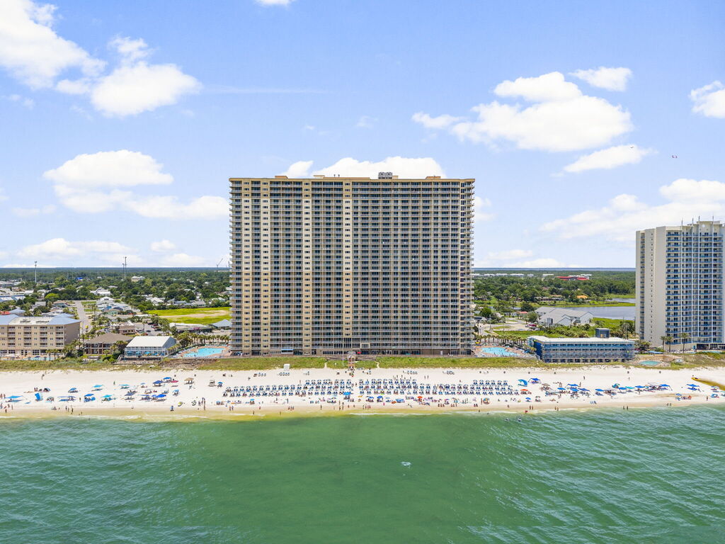 3 Condominium vacation rental located in Panama City Beach 1