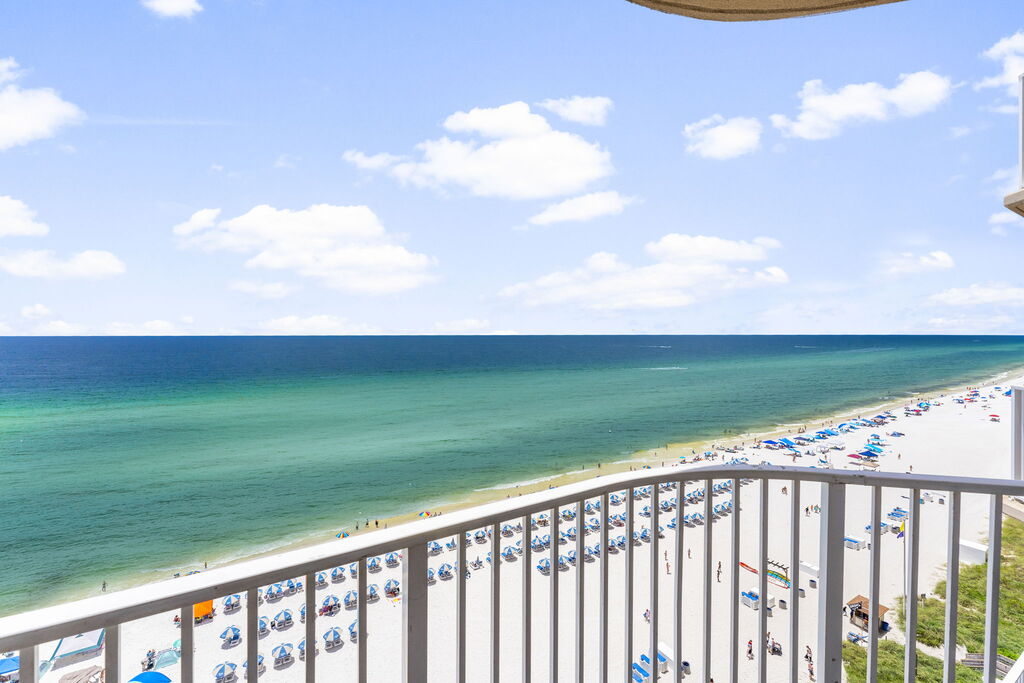 3 Condominium vacation rental located in Panama City Beach 1