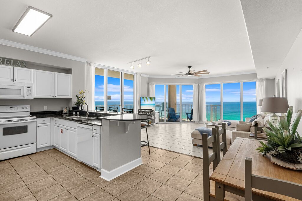 3 Condominium vacation rental located in Panama City Beach 1